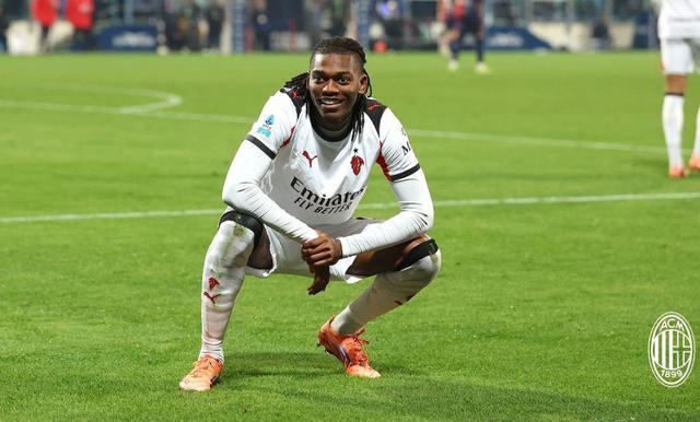 九游官网入口-足球市场：米兰已经开始讨论莱奥续约，球员愿意留队