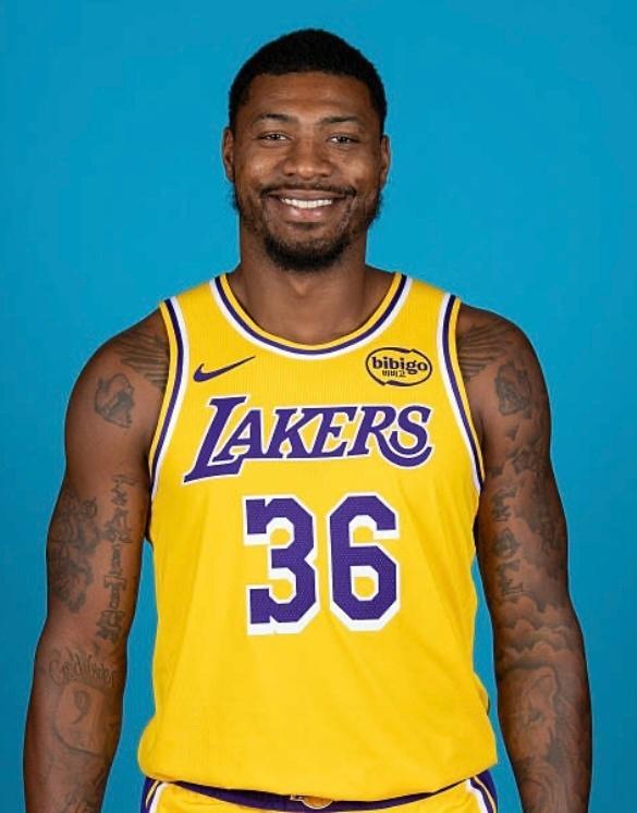 游戏版本-NBA罚单：斯马特质疑裁判公正性罚3.5万 肯纳德不当言论罚2.5万